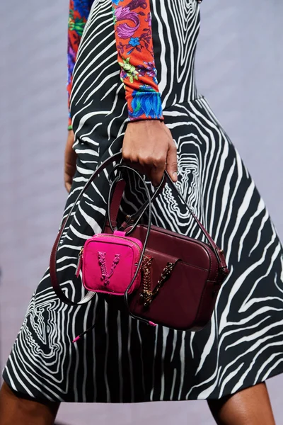 Look 102